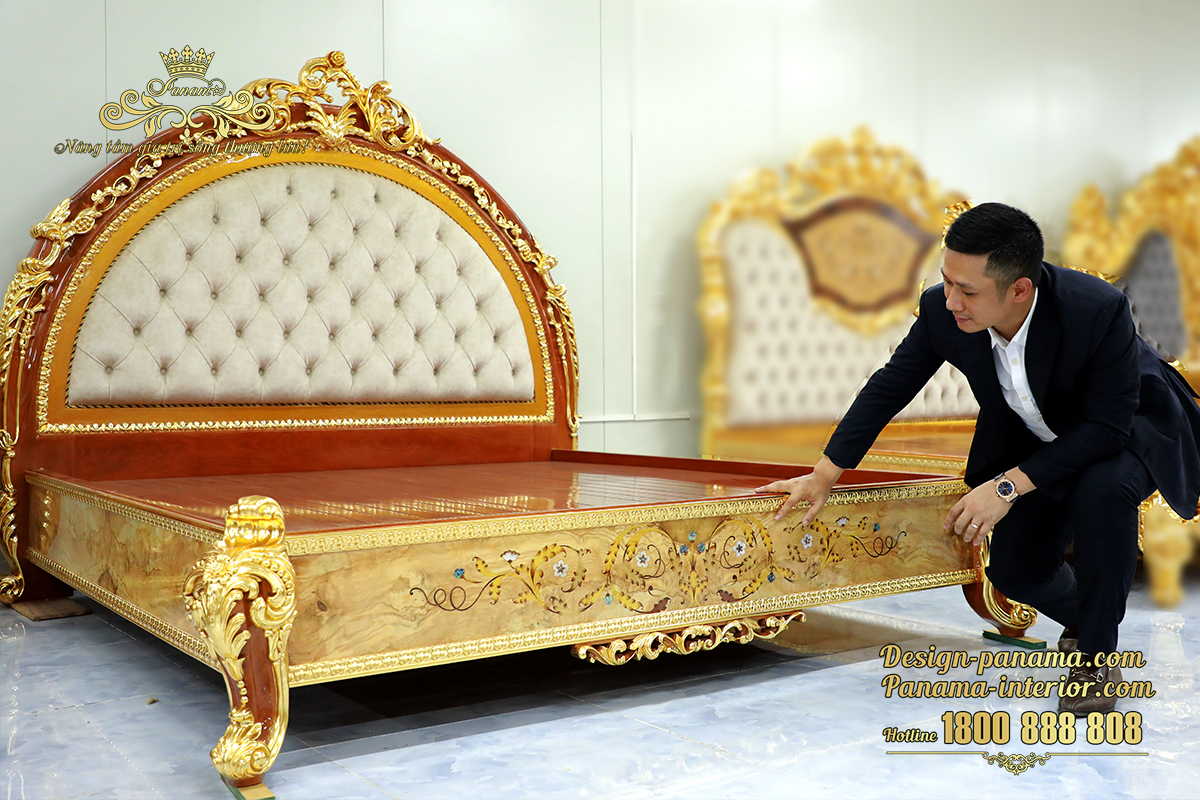 Giường tân cổ điển